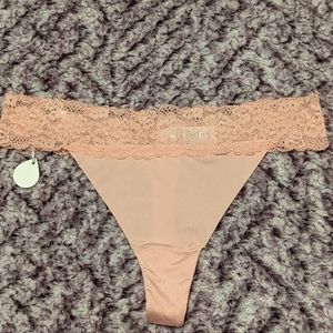Pick 5 for $20 - Unknown Brand Thong - S